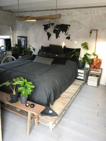 Stoer..... Een bed op pallets!