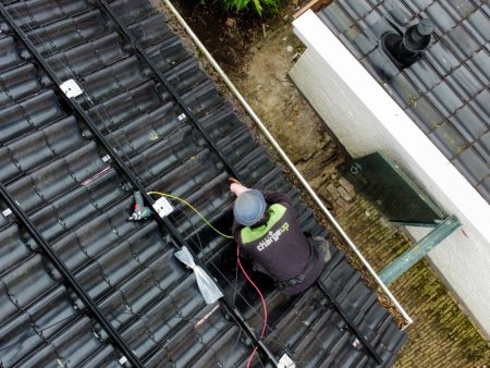 installeren van zonnepanelen