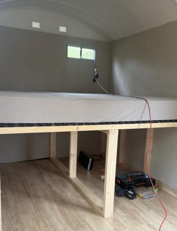 bedframe